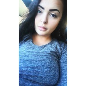 Meet your Posher, Ashlee